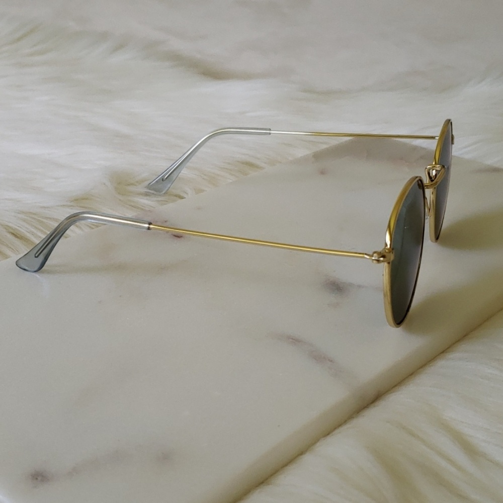 Round Rose Gold Mirrored Metal Frame Sunglasses - Picture 6 of 8